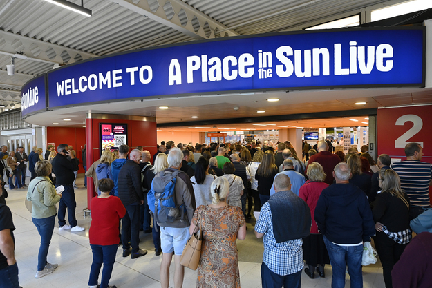 A Place in the Sun Birmingham 2023 - Entrance